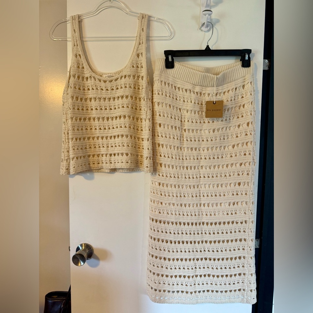 Blu Pepper Cream Crochet Skirt Set